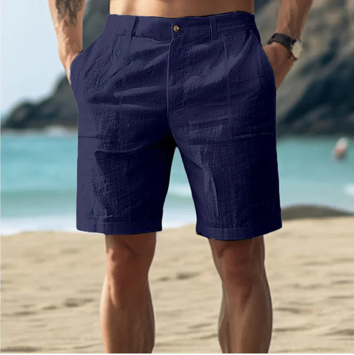 Letnie szorty męskie lniane z regulowanym pasem, minimalistyczny design w jasnym kolorze na plażę