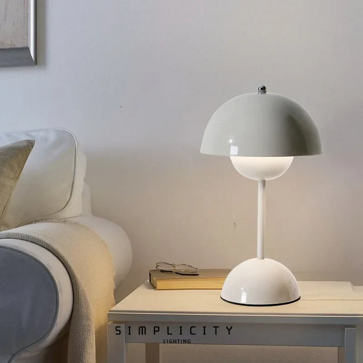 Bezprzewodowa lampa o skandynawskim designie w kolorze zielonym