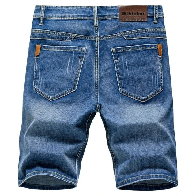 Klasyczne spodenki jeansowe męskie w średniej długości, trwały denim o strukturalnej tkaninie z pięcioma kieszeniami
