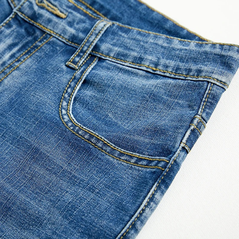 Spodenki jeansowe męskie w casualowym stylu, pasują do t-shirtów i koszul polo